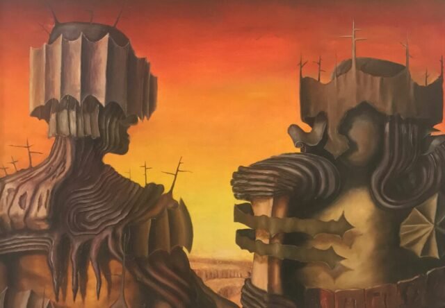 Dwie monumentalne postacie w brązowych, abstrakcyjnych zbrojach, stojące naprzeciwko siebie na tle żółto-pomarańczowo-czarnym, z czarnym na górze.